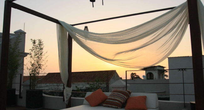 Ananda hotel